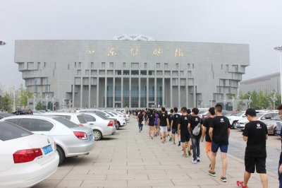 選擇藝術(shù)生文化課補(bǔ)習(xí)班的注意事項(xiàng)